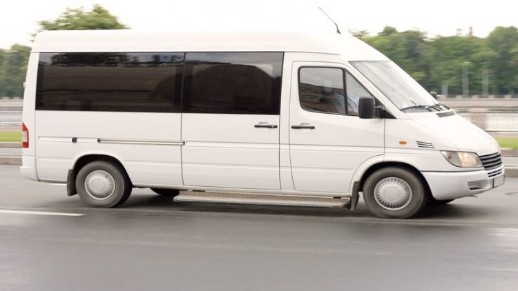 Get to Your Destination Quickly with Airport Shuttles